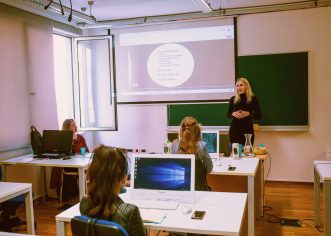 Internetski marketing i brendiranje u Pučkom otvorenom učilištu Poreč – program za stjecanje mikrokvalifikacije