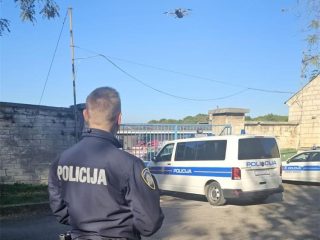policijski dron policijski dron