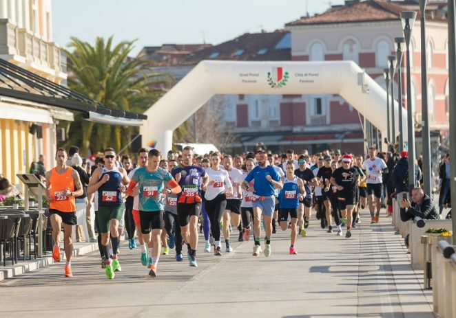 U Poreču se trči za onkološke bolesnike – pridružite se Adventskoj utrci/ Corsa dell’Avvento