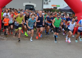 U Sv.Petru u Šumi nastavljena je 21.sezona Istarske zimske lige u trčanju powered by Plava Laguna