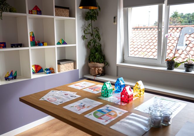 U Poreču počinje prosinački ciklus “Neuroistraživači emocija”, inovativne radionice i STEM predstava za djecu i mlade