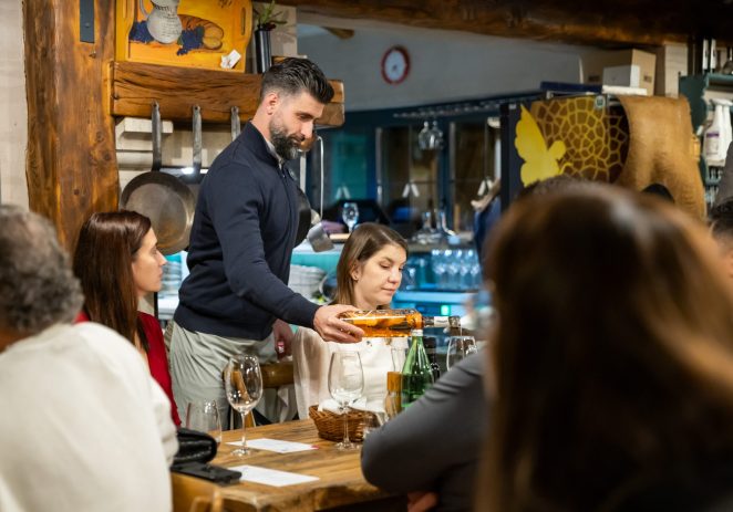 Pretposljednja, četvrta večera ciklusa „Cabernet Sauvignon & plava riba, s ljubavlju“ održana je u restoranu Bookon u Funtani