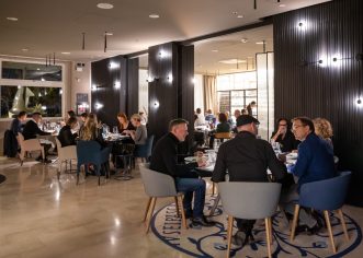 Cabernet Sauvignon & plava riba, s ljubavlju – Završna večer ciklusa održana u restoranu Spinnaker u Poreču