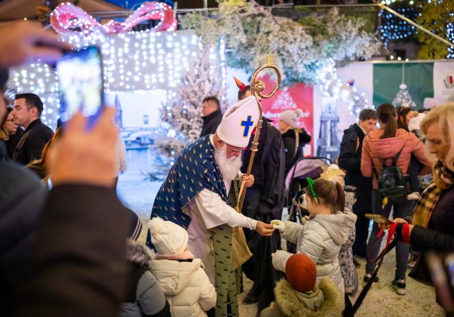 Maja Šuput, stand up Luke Bulića, večer posvećena Oliveru, dolazak Sv. Nikole – evo što vas očekuje na prvom vikendu porečkog Adventa