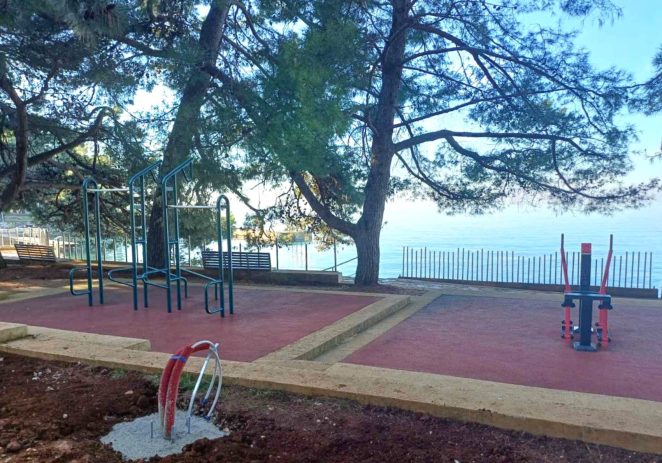 Nadogradnja javne rasvjete na Gradskom kupalištu, u Novom Naselju i u Spinčićevoj