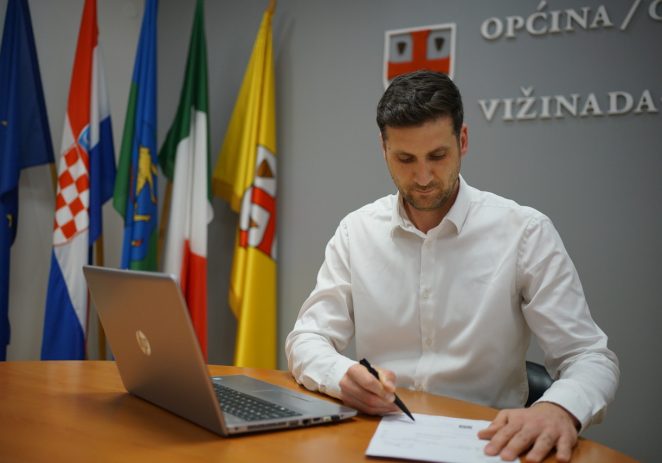 Općina Vižinada osigurala  besplatan prijevoz za srednjoškolce u drugom polugodištu