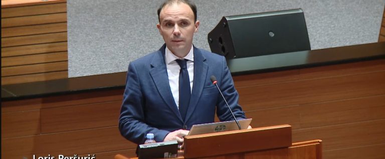 Press IDS - Loris Peršurić 2122025