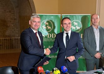 Potpisan sporazum IDS-a i Nezavisne liste Borisa Miletića