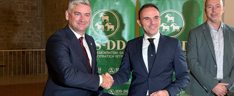 Press-IDS---Potpisivanje-sporazuma-1