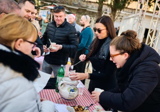 Prijavite ekipu za natjecanje u pripremanju istarske supe na Adventu Poreč i osvojite nagrade!