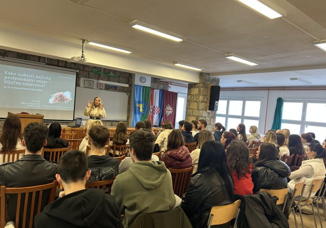 Kad odluke o budućnosti postanu jasnije: više od 300 istarskih srednjoškolaca uključeno u pilot-projekt profesionalne orijentacije