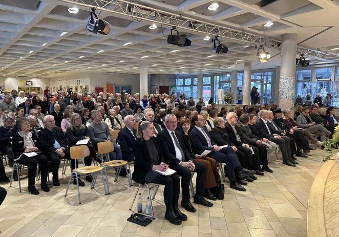 Gradonačelnik Peršurić na svečanosti u prijateljskom gradu Poingu