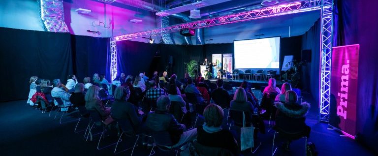 CREATOR: gd-jpeg v1.0 (using IJG JPEG v62), quality = 85