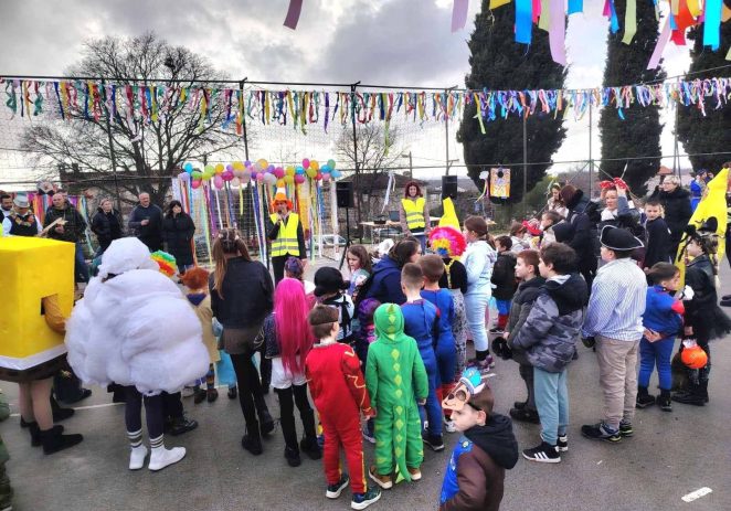 Maškarice se zabavljale na Dječjem karnevalu u Baderni