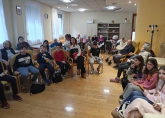 Učenici Osnovne škole Finida posjetili Dom za starije u Poreču