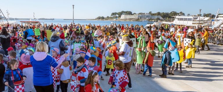 arhiva dječji karneval Popreč