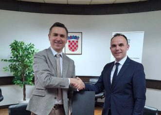 Grad Poreč-Parenzo od države preuzeo udio u vlasništvu u Veletržnici ribe – priprema se projekt prenamjene za javne sadržaje