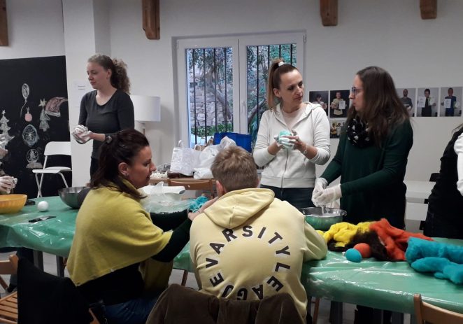 “Krpaj, nosi, ponovi!” – Udruga Capybara poziva na radionicu Domaćinstvo