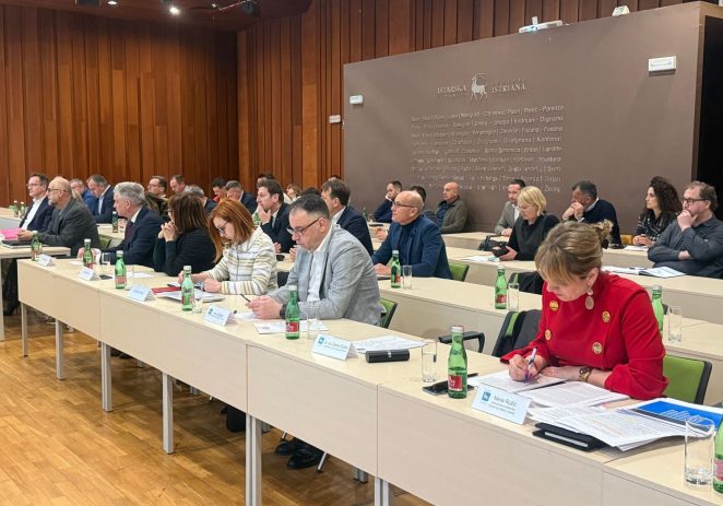 Župan Miletić: Nudimo ruku suradnje gradovima i općinama u razvoju modela priuštivog stanovanja