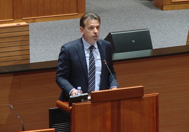 Milos: Trećina turističkih kapaciteta izvan nadzora – vrijeme je za odlučne mjere