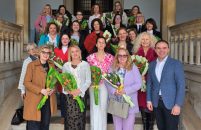 Povodom Dana žena gradonačelnik Poreča Loris Peršurić sa zamjenicom Natašom Basanić Čuš danas održao prijem za gradske pročelnice, vijećnice, ravnateljice i direktorice