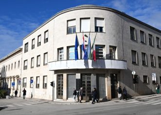 Istarska županija osigurala 300.000 eura za sufinanciranje korištenja obnovljivih izvora energije i energetske učinkovitosti u obiteljskim kućama