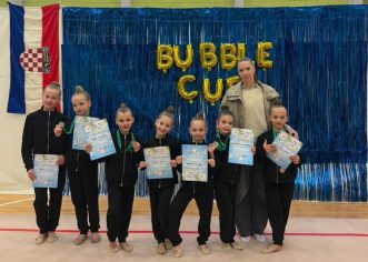 Sjajni rezultati i vrhunski nastupi ritmičarki KRSG Poreč u Ljubljani!