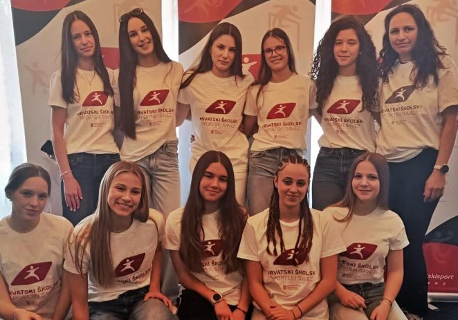 Izvanredan uspjeh učenica osnovne škole Poreč na atletskom ekipnom državnom natjecanju u Karlovcu