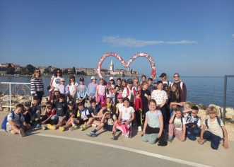 Učenici Talijanske osnovne škole B. Parentin obilježili Svjetski dan zdravlja hodanjem