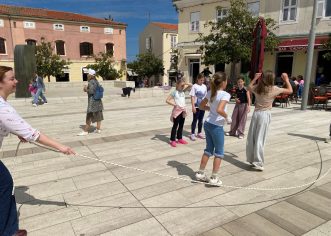 KREAkcija u Poreču:  kreativnost preuzela Trg slobode