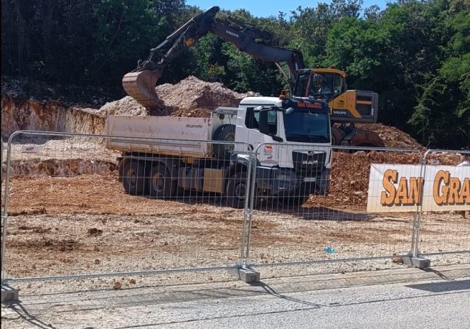 Započeli su radovi na izgradnji četiri stambene zgrade u kojima će svoj novi dom pronaći obitelji s područja Općine Vrsar-Orsera