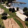 Prošlo je točno deset godina od uređenja gradske plaže u uvali Materada – Sv. Martin, danas omiljena piknik- i kupališna zona