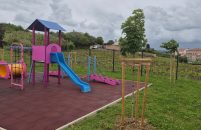 Nova stabla i voćke kod vrtića u Vižinadi dio su EU projekta očuvanja prirodnih vrijednosti