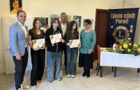 Porečki Lionsi organizirali svečano otvorenje izložbe likovnih radova učenika koji su sudjelovali na 11. Likovnom natječaju Lions Kluba Poreč