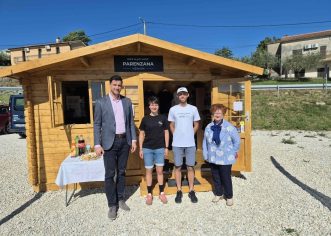U Vižinadi na odmorištu Parenzana otvoren bike&gift shop, prvi takav na cijeloj trasi