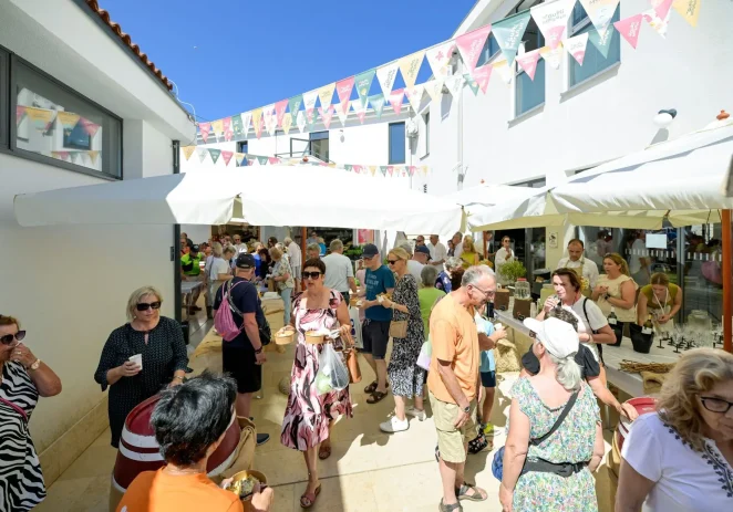 Domaća tjestenina, vina i dobra atmosfera obilježili lipanjske Gušte Merkata