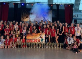 Plesni studio Unique iz Poreča zaključio sezonu s velikim uspjehom na Summer Dance Openu Kostrena 2026