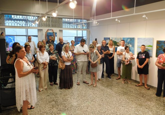 Od ex temporea do samostalne izložbe: Ester Diklić predstavila “Slojeve vremena” u pazinskoj likovnoj galeriji