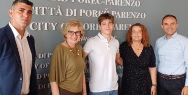 Gradonačelnik Peršurić priredio prijem za Evana Čekića, državnog prvaka iz talijanskog jezika