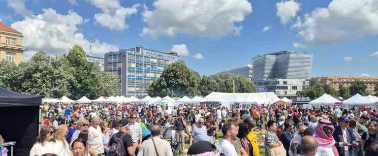 Prag Festival ambasada (1)