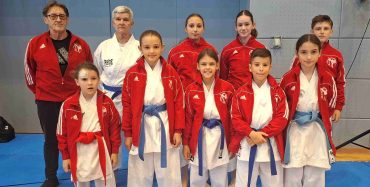 Trinaest medalja i 3. mjesto za Karate klub Finida na međunarodnom turniru u Malinskoj
