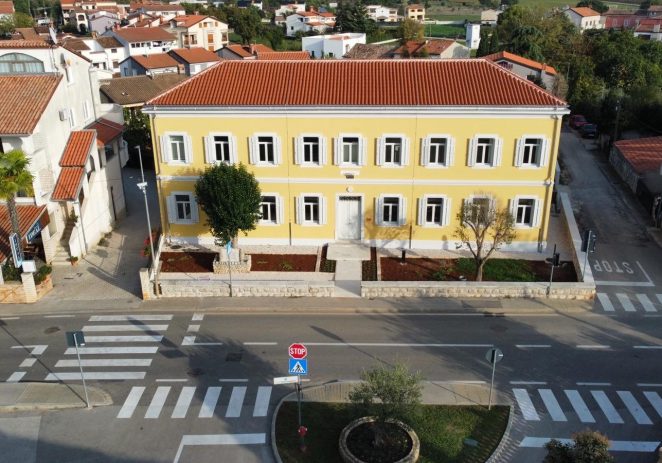 Održana 9. sjednica Općinskog vijeća Funtane: Izglasan proračun za 2025. godinu, najavljeno povećanje poreza na nekretnine i strože kontrole ljetnih radova