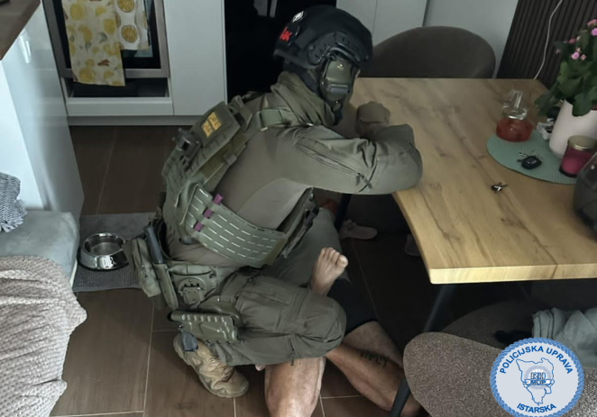 Istarska policija u Poreču stala na kraj kriminalnoj skupini koja je predstavljala prijetnju i preprodavala drogu