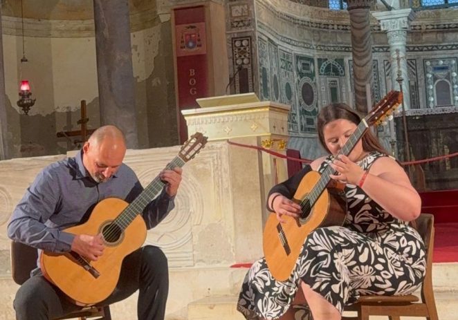 Mlada porečka virtuoza Gloria Kevrić oduševila solističkim koncertom u Eufrazijevoj bazilici