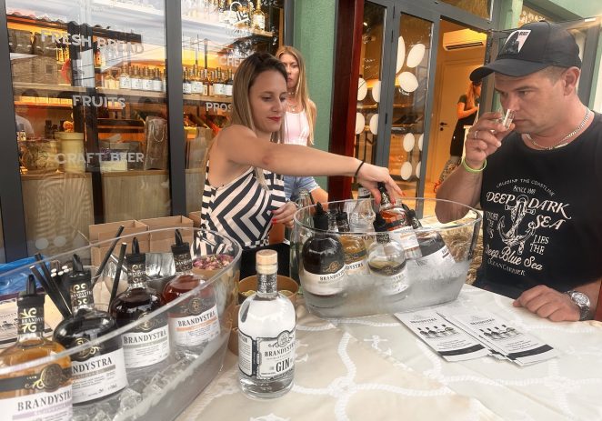 Istarski chef Antonio Brajković ovog petka kuha u Kašteliru – Friday Tasting donosi novo gastro iskustvo