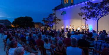 Klapa Kampanel ponovno donosi čaroliju dalmatinske večeri u Funtanu