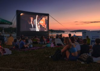 Kino na plaži ponovno stiže na šetnicu Perila u Funtani!