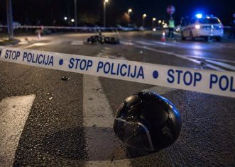 S 2.74 promila i dok mu je vozačka ukinuta izazvao prometnu nesreću na motociklu pa odveden ravno u zatvor