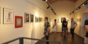 U Galeriji Placa u Sv. Lovreču otvorena posbeno zanimljiva izložba Marina Raunića “Iza forme”