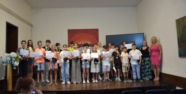 Priznanje za trud i izvrsnost: Ravnateljica Umjetničke škole Poreč, Sanjica Sara Radetić primila nagrađene učenike, roditelje i učitelje